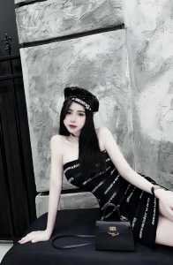 PJ Escort Girl Lucie Vietnam Long Leg Tall Girl5